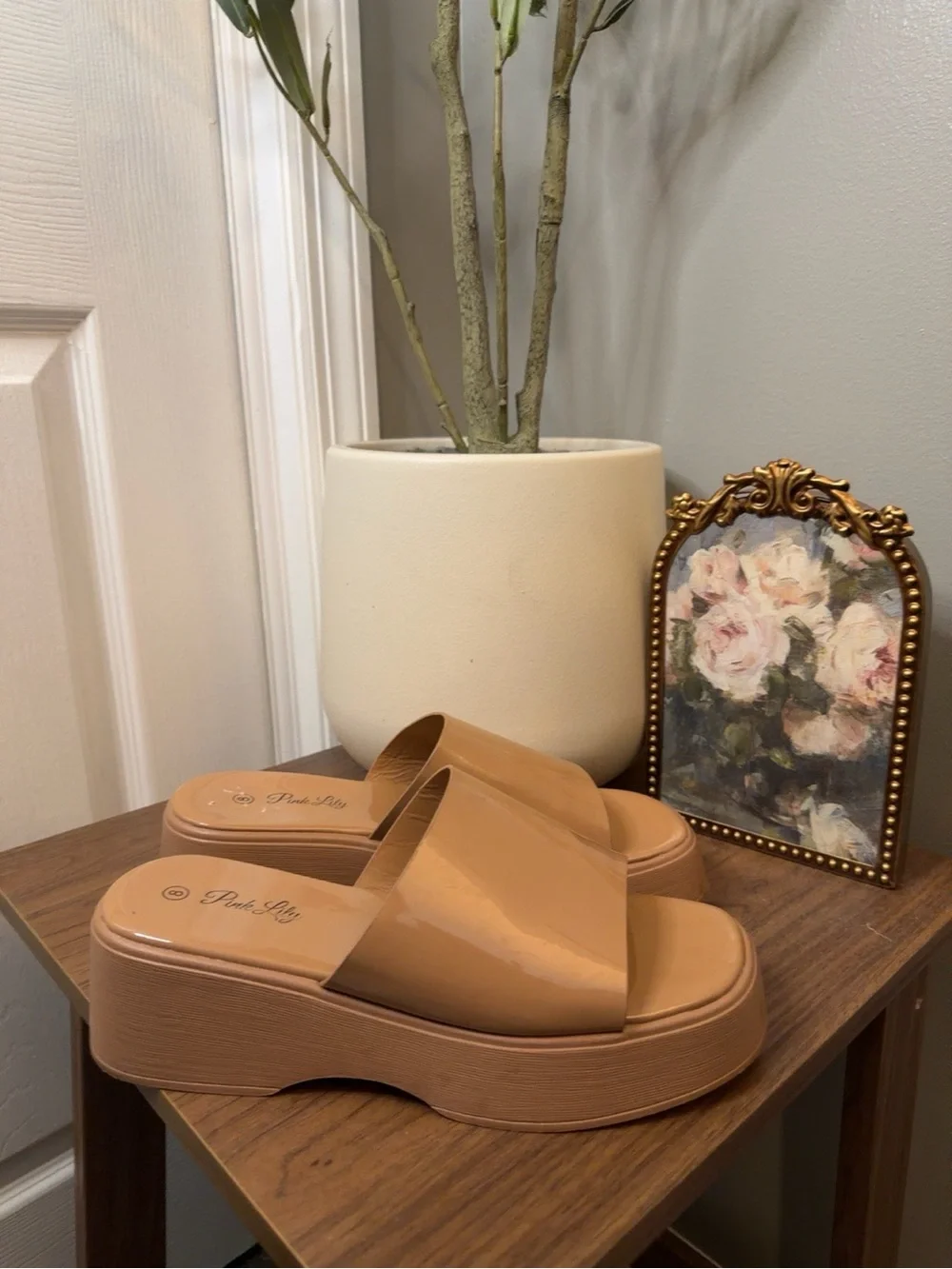 Pink Lily Tan Nude Chunky Platform Slide Sandals Size 8